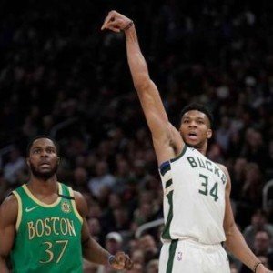 开云体育app下载-077的罚球 韦少的抛投 顶级球员同样存在致命软肋