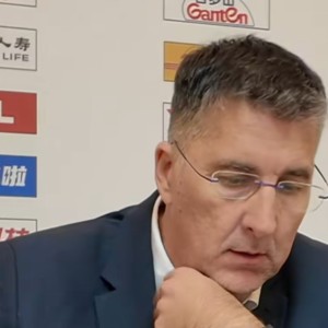 输同曦发布会！格兰直指罚球与失误隐患，阿不都直呼糟糕！