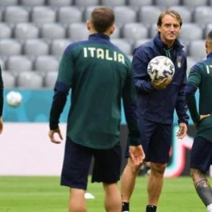 开云体育网页版登录入口-伟大的曼奇尼是如何练成的③：三战比利时，三种流派